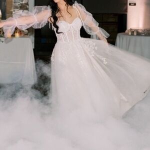 Bridal White Dress w/ detachable Pearl puff sleeves